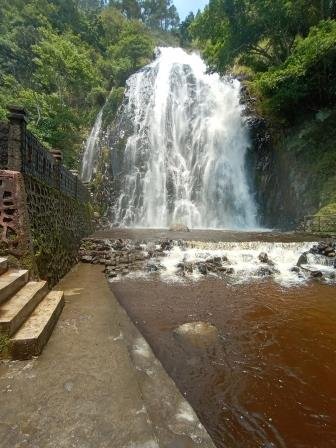 gambar air terjun efrata